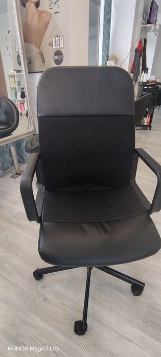 Scaun ergonomic birou