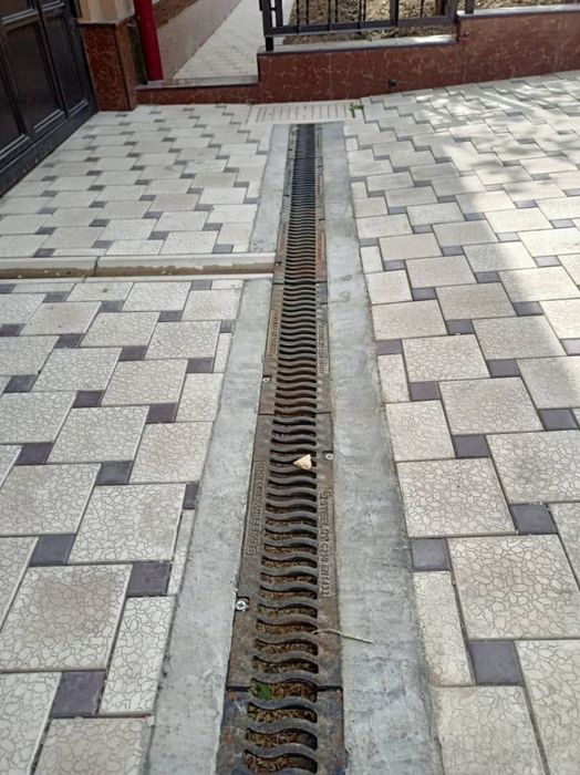 Лоток пластик + кришка чугун. Стилот ва Гидролика. Юк котариши 32 тона