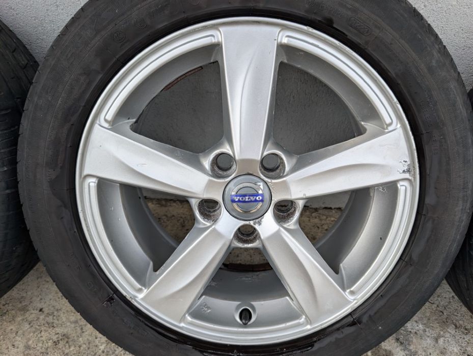 Jante MATRES 16" Volvo V40 S60 V60 S40 V50 S80 V70 C30 C70 anvelope 205/55 R16 cod 31317285