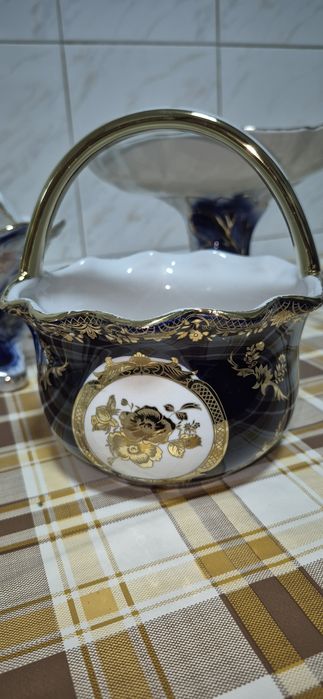 Set porțelan Regal Crown – Fine China – 4 piese – stare excelentă
