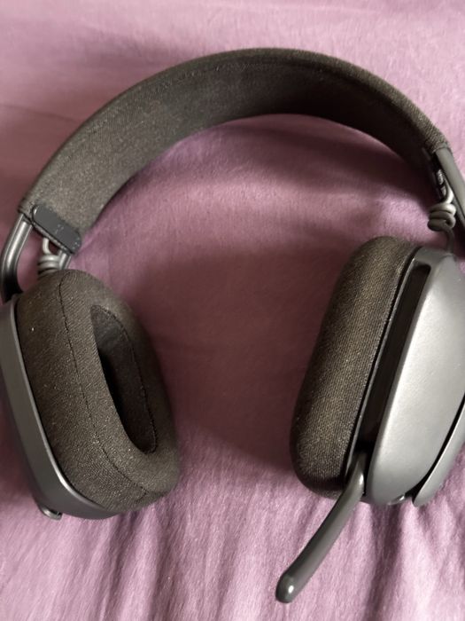 Наушники Logitech ZONE Vibe 100 черный