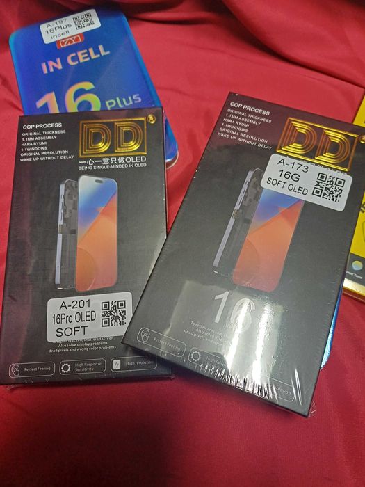Дисплей за iPhone 16 и 16 Plus