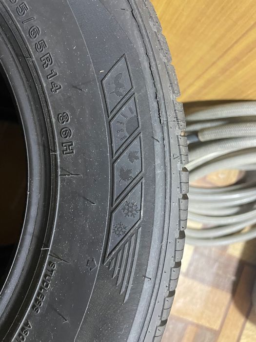 Срочно продаю новые шины Trocmoh 185/65R14 86H
