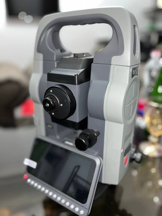 Android elektron taxeometr
Satlab SLT12 2” R1000
(Leica/leka / Trimble