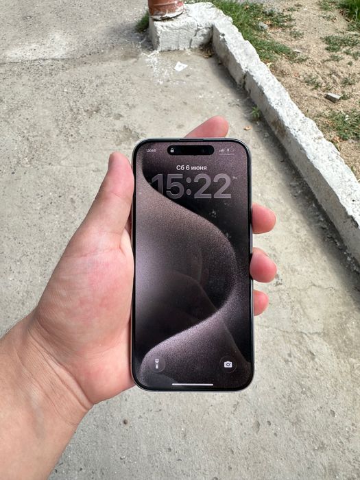 iphone 15 pro CH/A