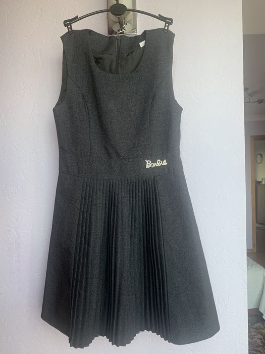 Продам сарафан для школы 36 размер