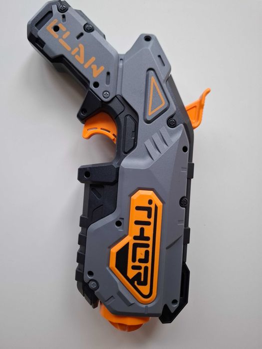 Детски пистолет за 4лв