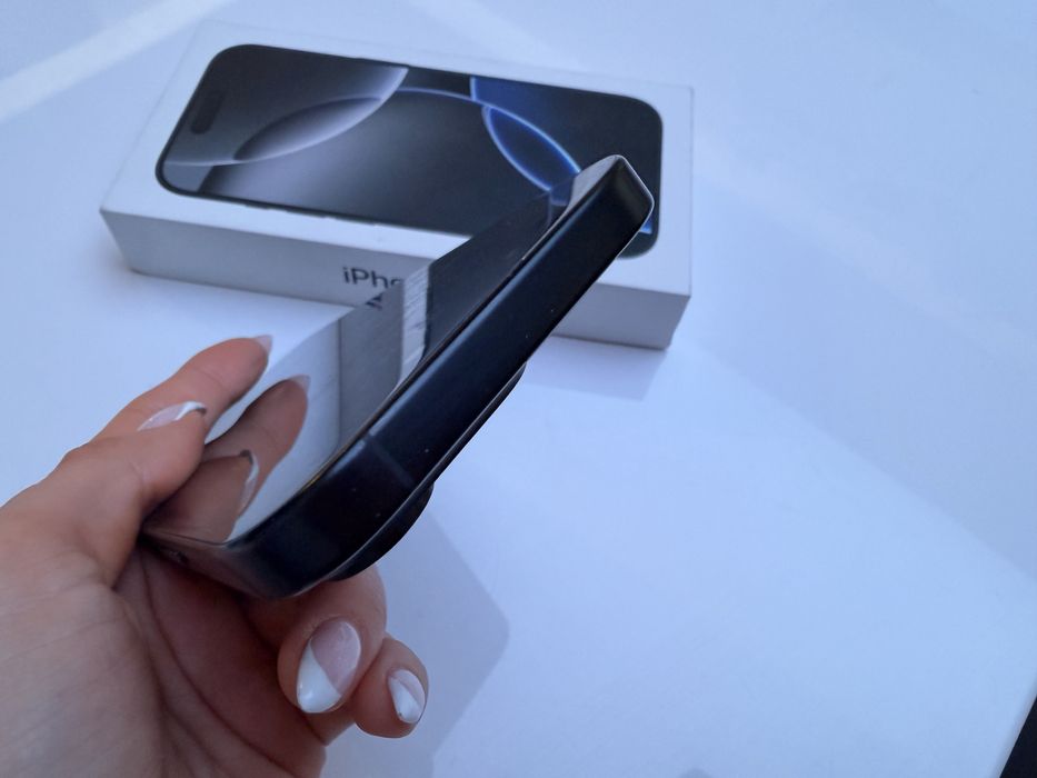 Iphone 16 pro 128 GB без забележка