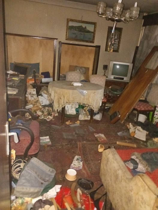 Debarasare Transport evacuari relocari demolari decopertări moloz 24/7