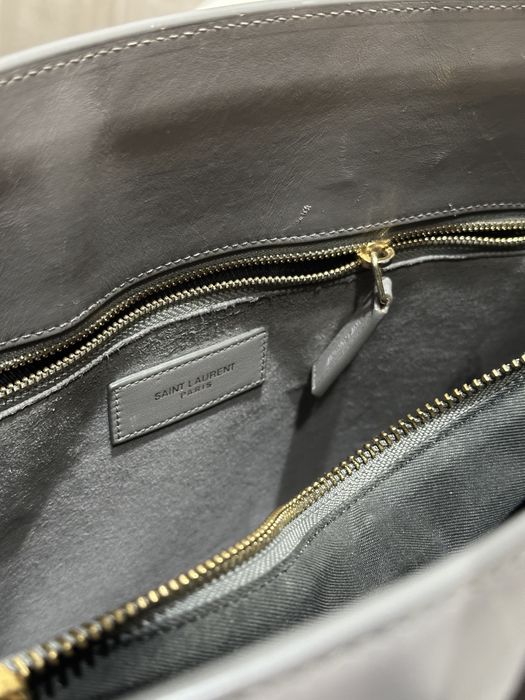 Дамска кожена чанта Saint Laurent Sac De Jour Large / Grey