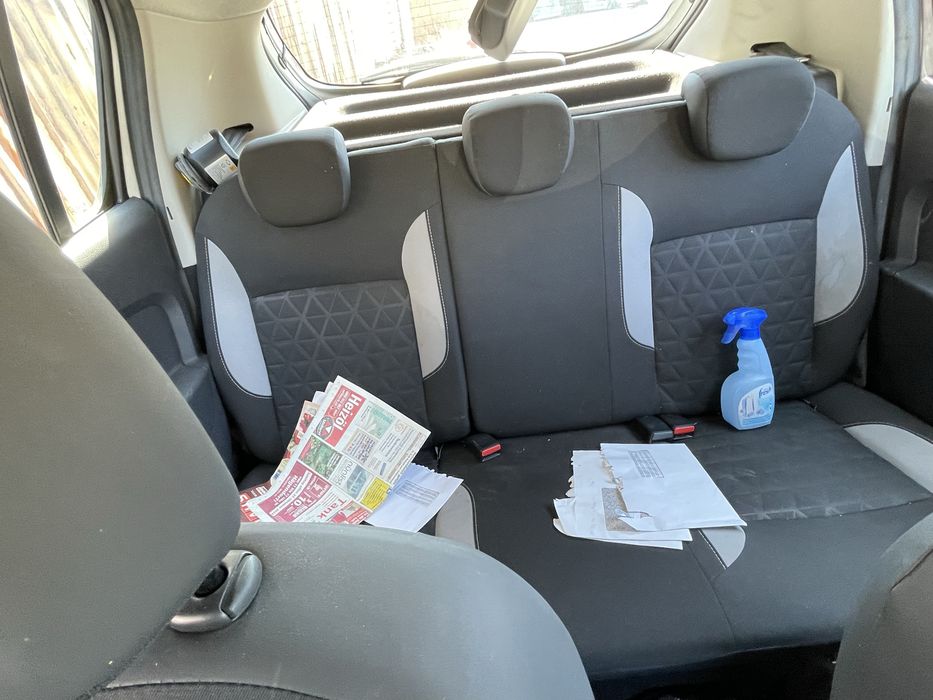 Dacia Sandero Stepway Laureate TCe90 2016 На Части