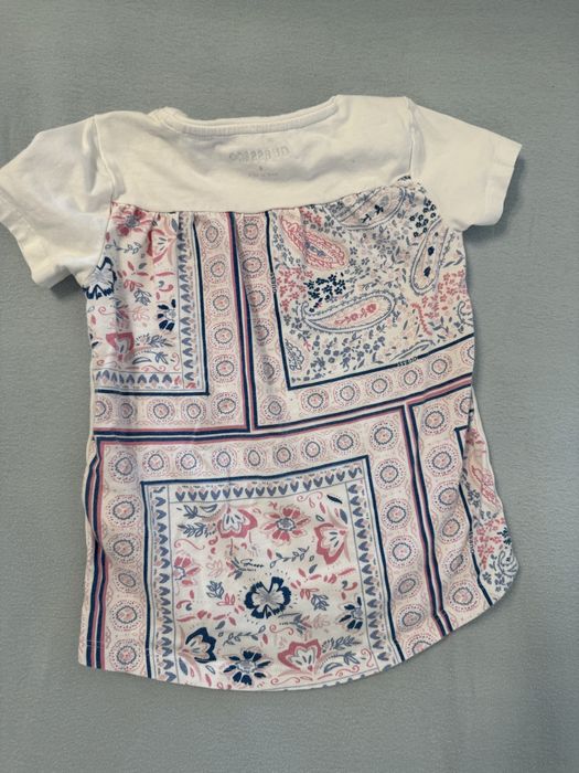 Дрехи GUESS за момиче 4 г.
