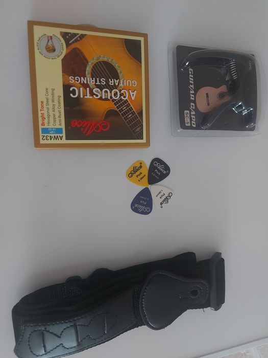 Гитара Rosen G11 зеленый-черный