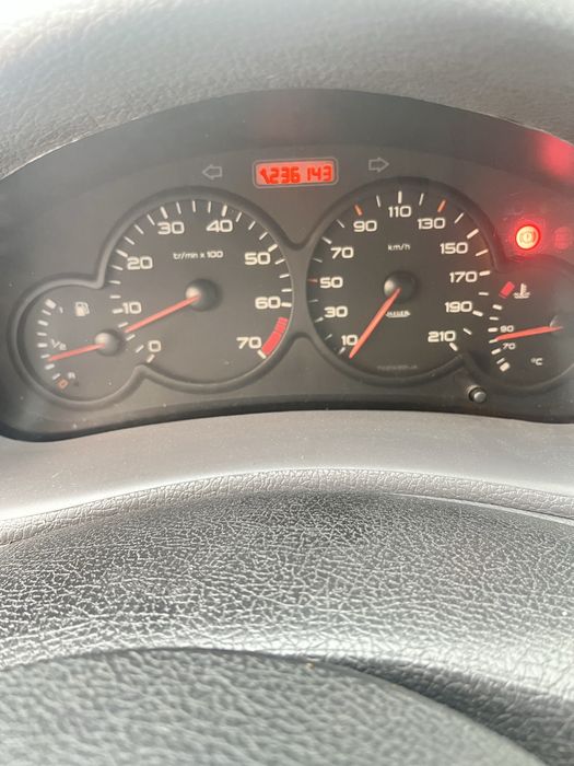 Peugeot  206 ца кола