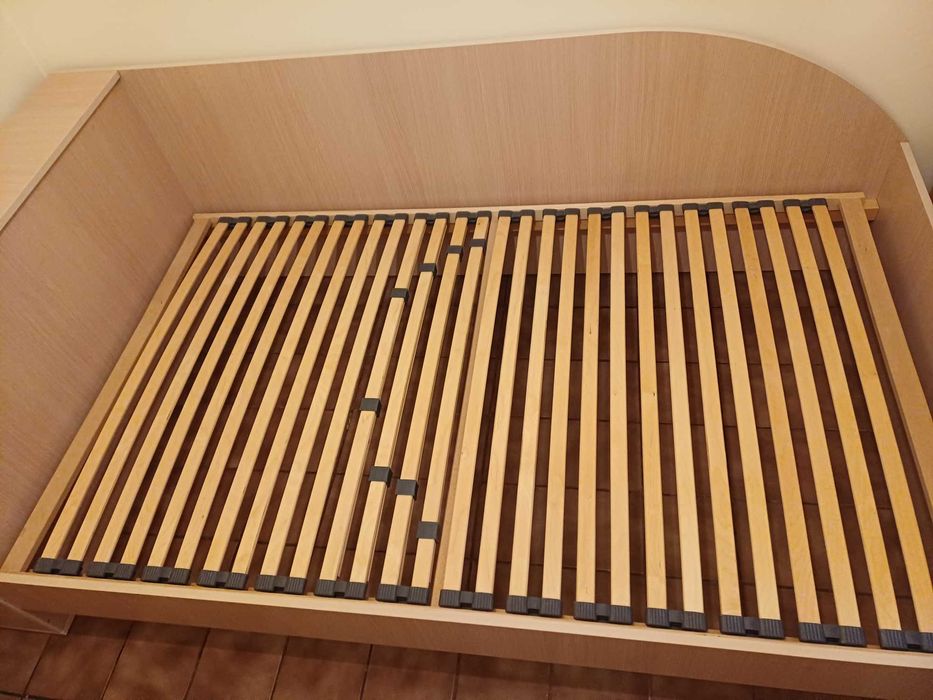 Спалня, ракла, рамка, матрак