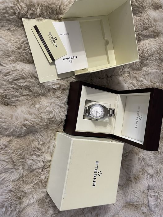 Часы наручные Eterna Kontiki