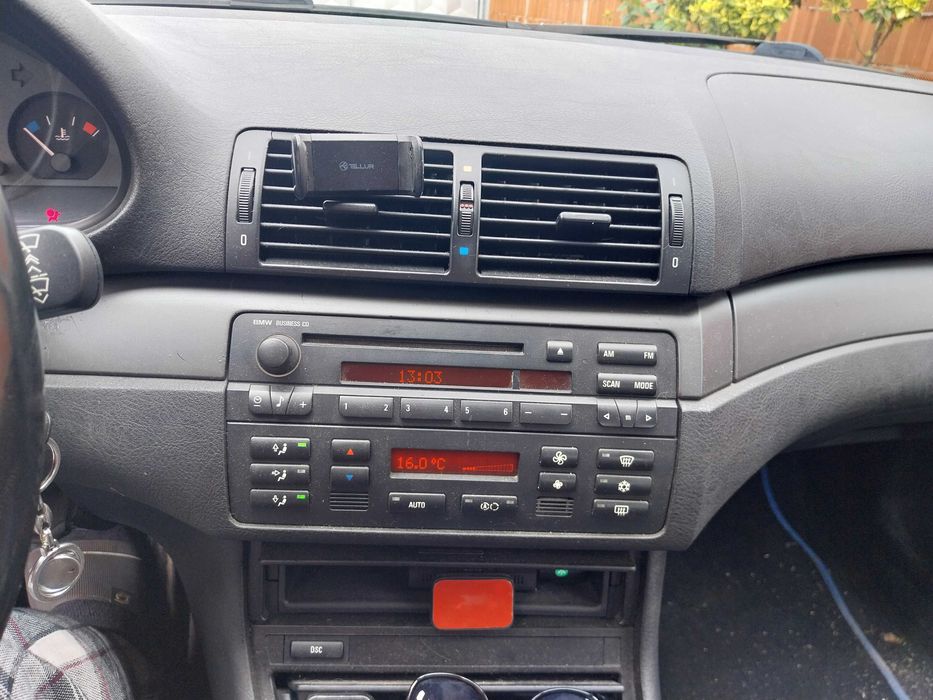 Autoturism bmw sechend