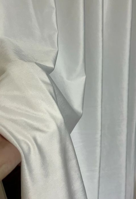 Продам шторы бархат, 15000новые