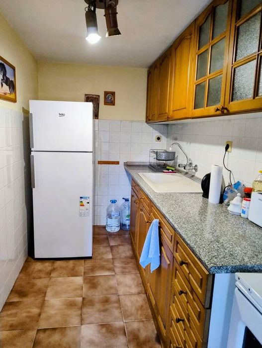 Дава се под наем Едностаен апартамент в Бургас, Сарафово - 36 кв.м за 204 € - Снимка #2