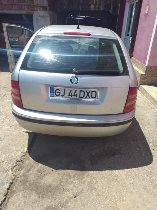 Vând Skoda Octavia