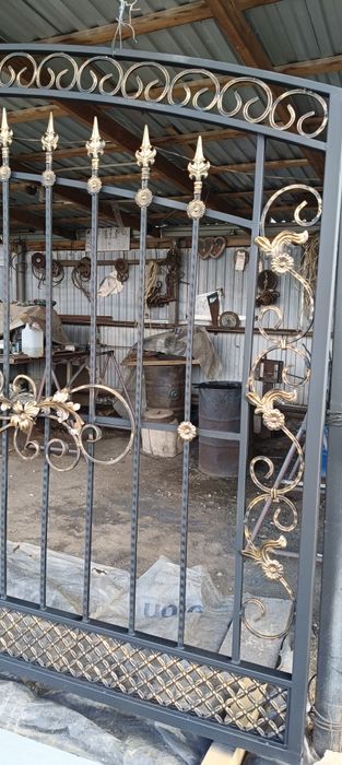 Продам новые красивые ворота