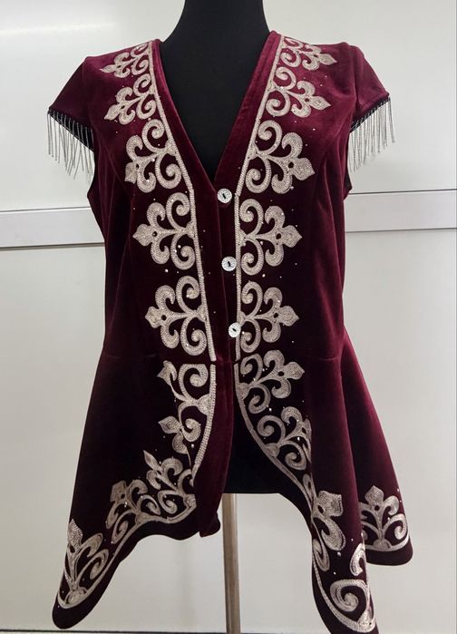 Тюбитейка в национальном стиле