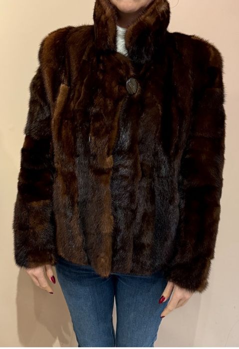 Късо палто от норка