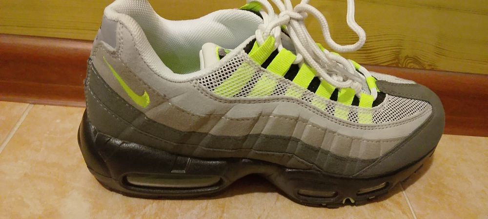 Air max 95 б\у состояние