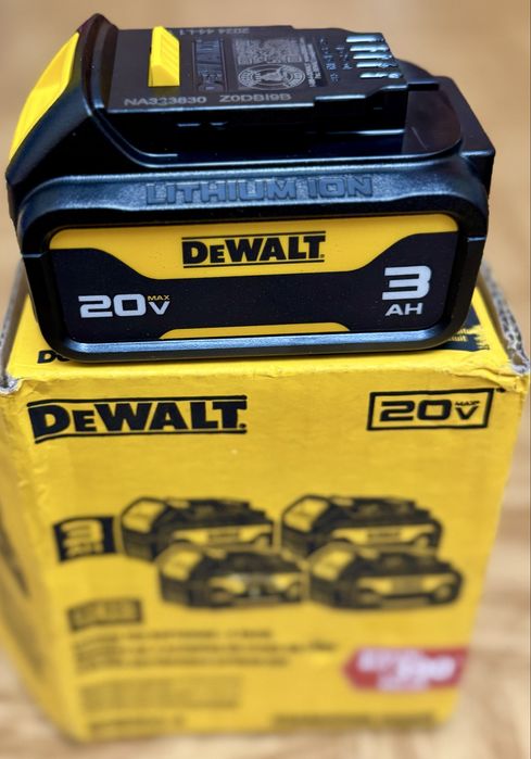 Аккумулятор батарея Dewalt 18-20V 3ah, оригинал, новые, made in Mexico