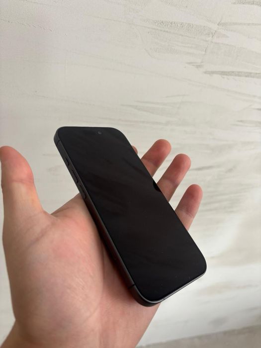 Айфон 17 256 гб қара түсті