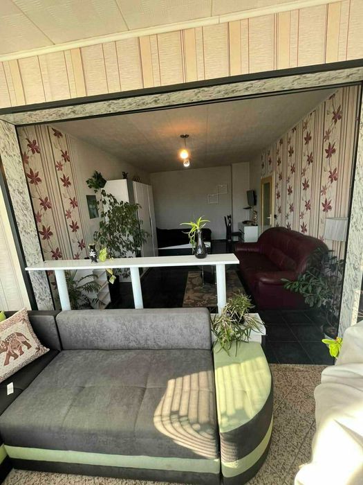 Дава се под наем Тристаен апартамент в Шумен, 5-ти полк - 70 кв.м за 348.84 € - Снимка #2