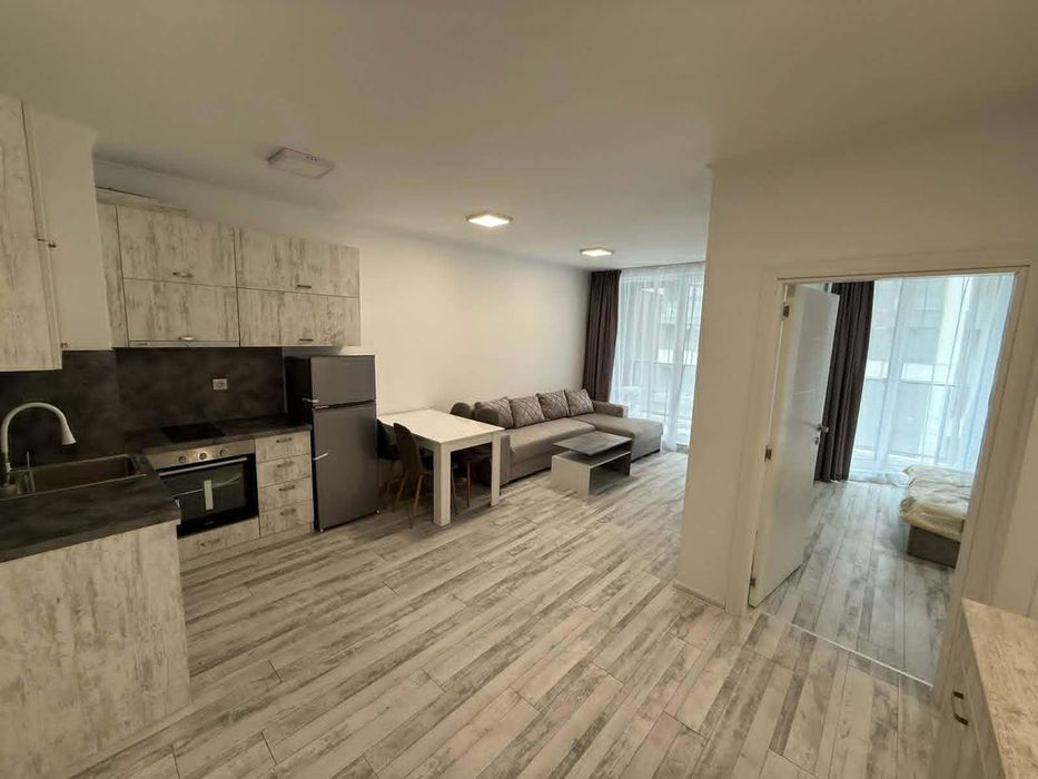 Дава се под наем Двустаен апартамент в София, Банишора - 64 кв.м за 698.19 € - Снимка #1