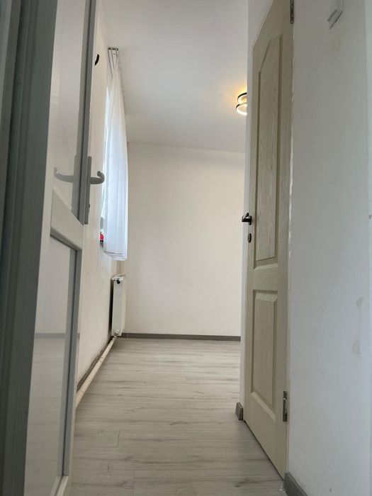 Garsonieră de vânzare