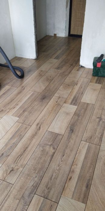 Укладка ламината