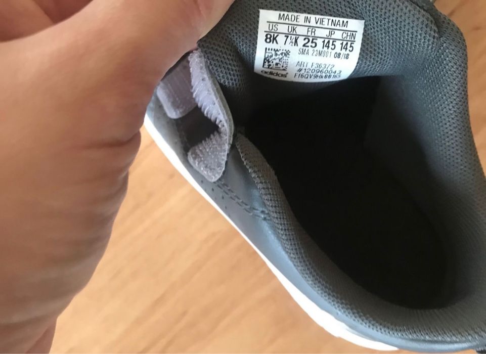 Adidasi copii Adidas