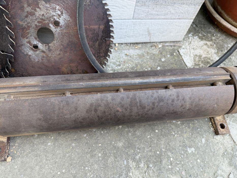 Vand ax de abrig 3 cutite de latime 45 cm tamplarie lemn