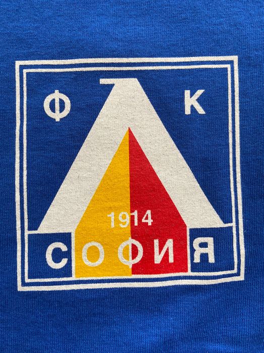 Високо качество тениски Левски