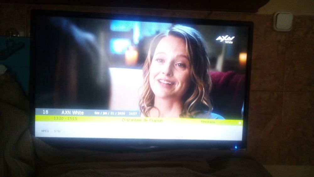 Vând Tv LED 81 diagonala stare perfecta de funcționare Cu predare în O