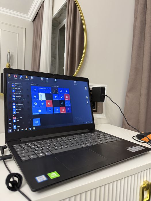 Продам ноутбук LENOVA