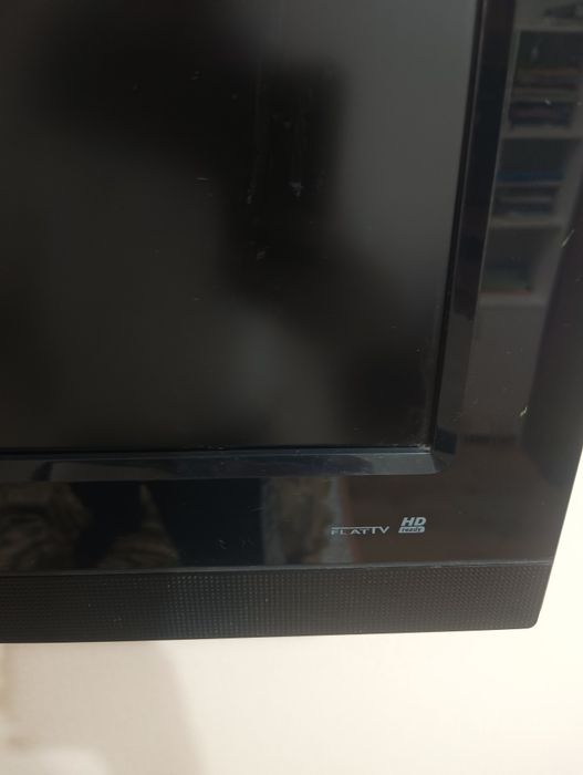 Продам телевизор марки Philips