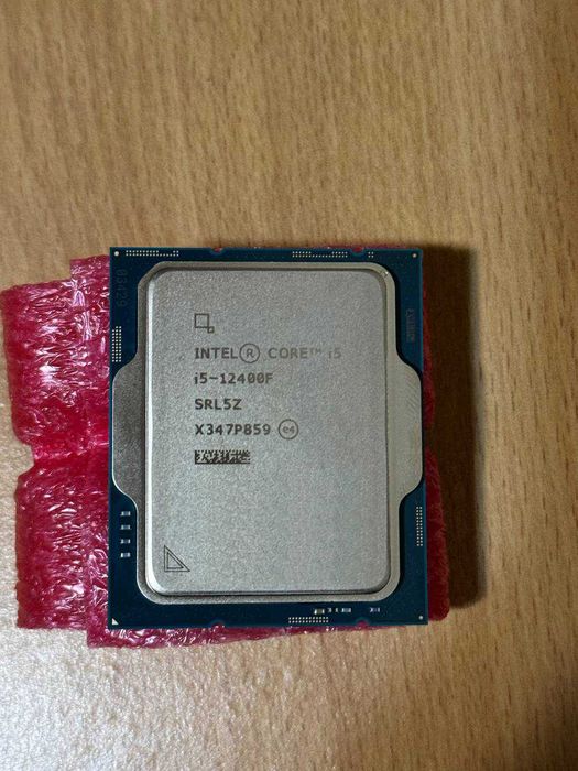 Процессор Intel Core i5 - 12400F