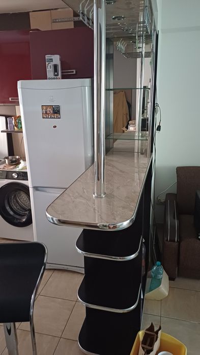 Masa de bar + scaune