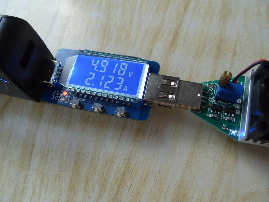 Бързо USB зарядно TE-820, 28W, 2 USB извода