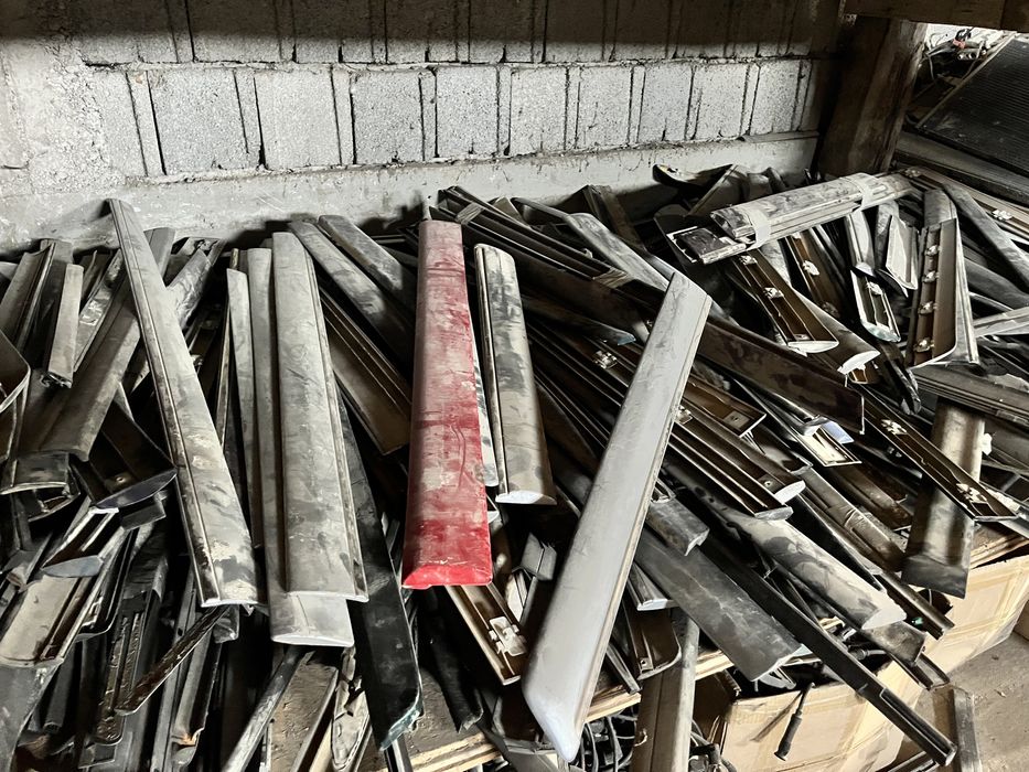 Молдниги дверные