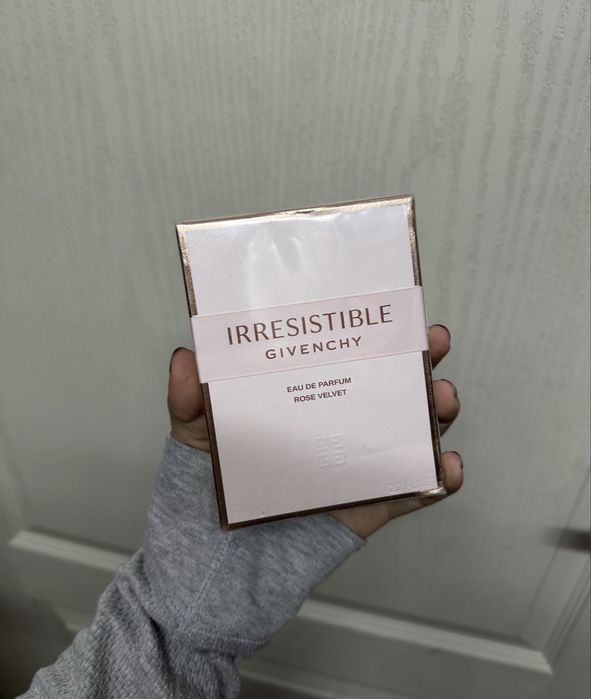 Givenchy irresistible edp rose velvet