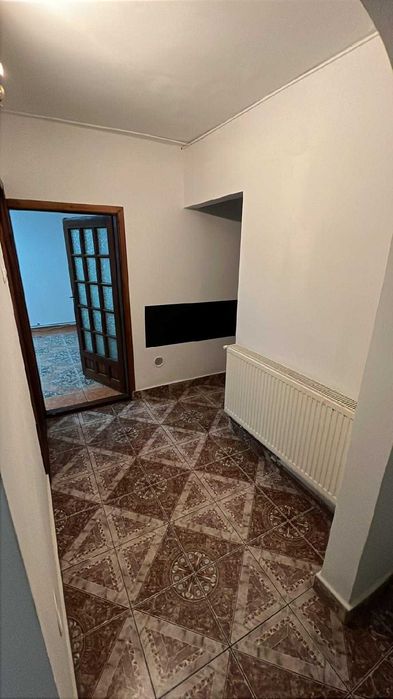 Vand apartament 4 camere
