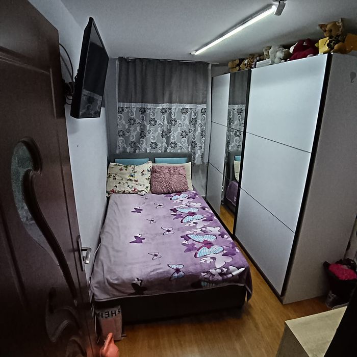 Vand apart. 3 cam.,Mihai Bravu Ploiesti