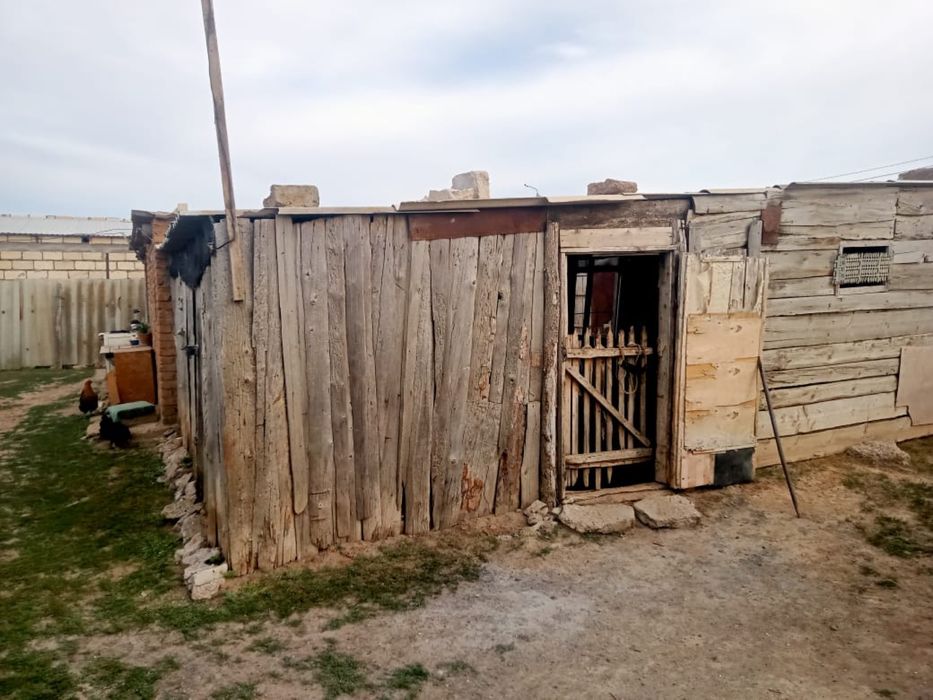 Продается дом в  Круглоозерном (по ипотеке не проходит)