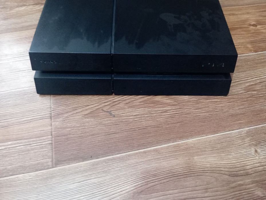 Sony PlayStation 4 полностью рабочий