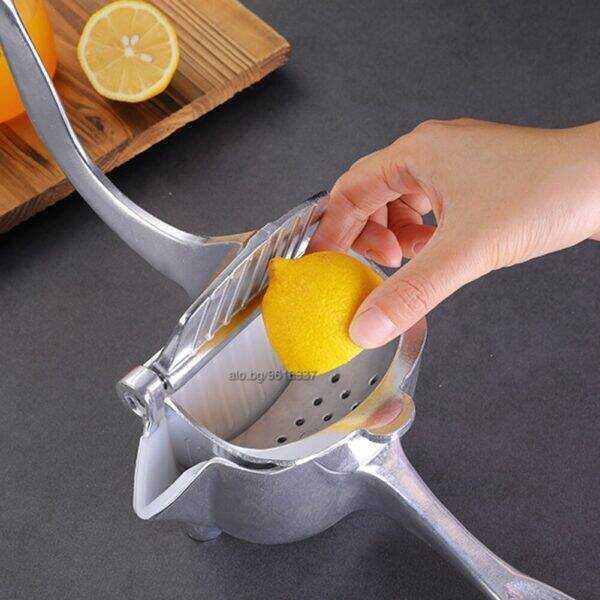 продавам Ръчна сокоизтисквачка за плодове и зеленчуци Rila Crafts